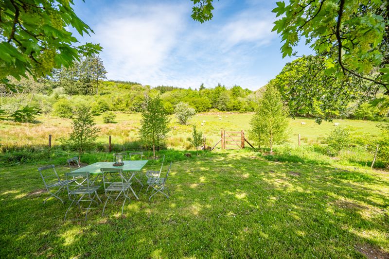 Gardens- click for photo gallery